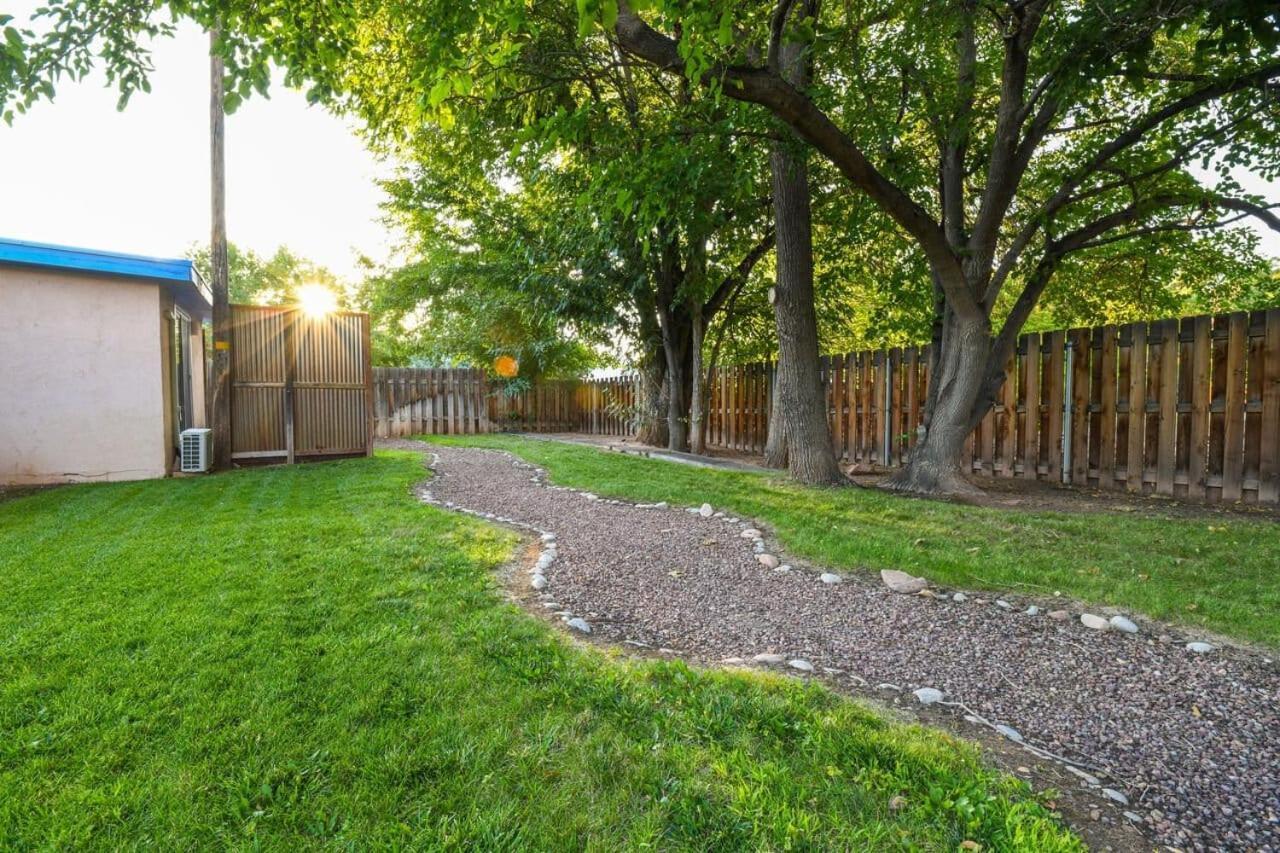 Adventure Haven Near Downtown - Rose Tree 3 Villa Moab Buitenkant foto